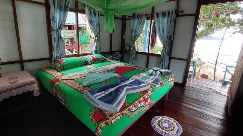 חדר סטנדרט נוף לים, Baan Suan Kayoo 2