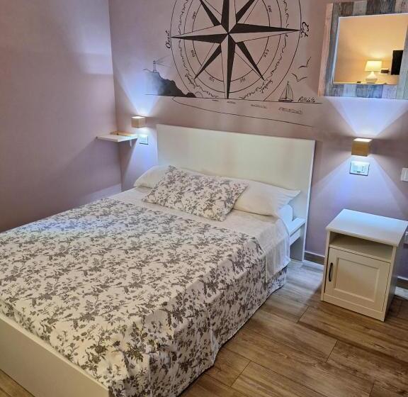 标准三人间, Sweet Harbour B&b