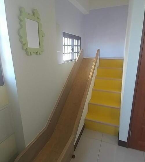 اتاق خانوادگی, Travel Mate B&b