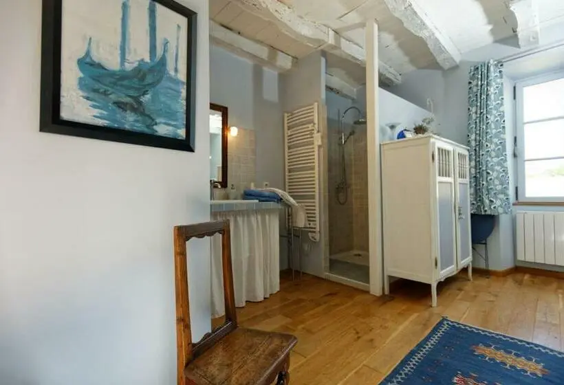 ガーデンビュースタンダードルーム, La Bruyle   Chambre D Hôtes De Charme