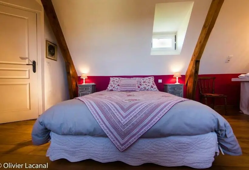 プールビュースタンダードルーム, La Bruyle   Chambre D Hôtes De Charme