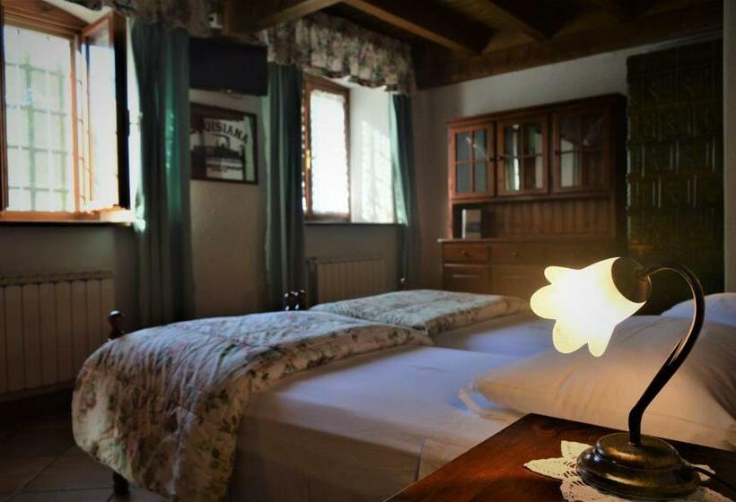 חדר סטנדרט מותאם לאדם עם מוגבלויות, Colja Jozko Agriturismo