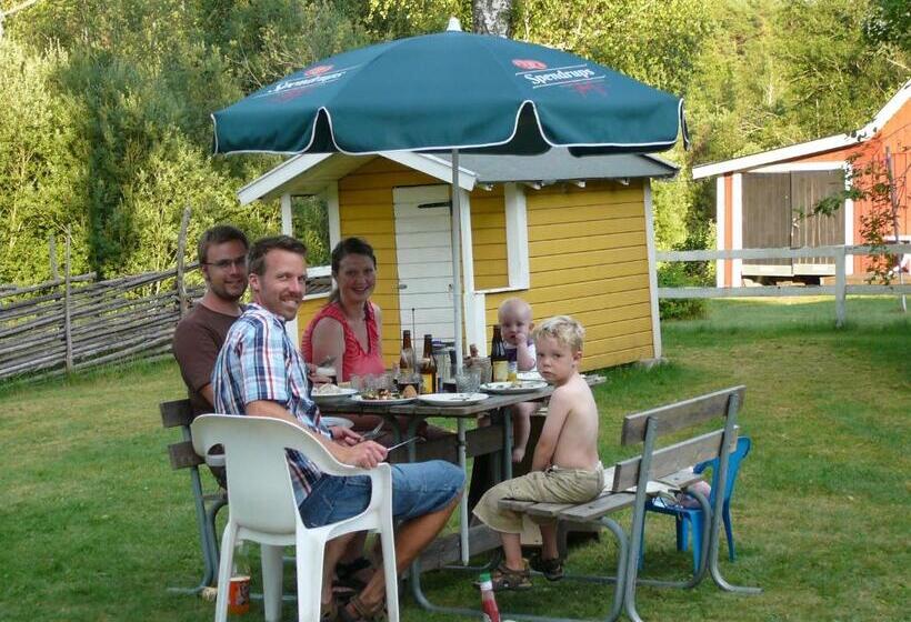 Семейный Номер, Lönneberga Vandrarhem & Hostel