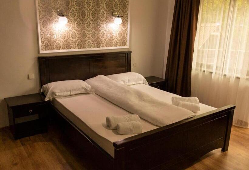 غرفة قياسية ثلاثية, Casa Valea Cernei