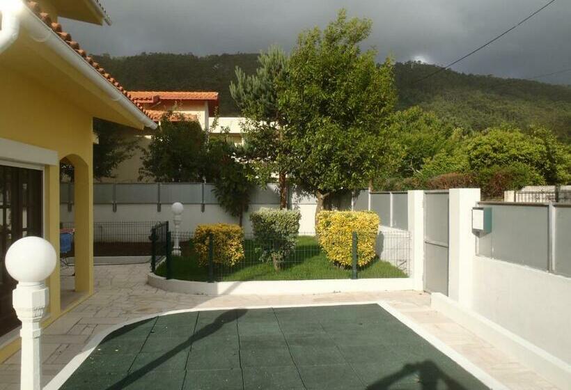 غرفة قياسية حمام مشترك, Casarada