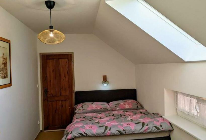 Номер Стандарт Трехместный, Chalupa U Rybníka Střehom