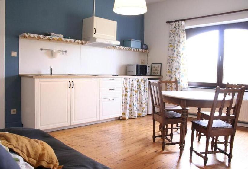 带2个卧室的公寓, La Maison Brodée