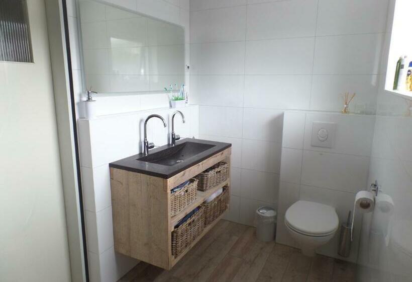 Номер Стандарт Трехместный, Bed En Breakfast En Bike