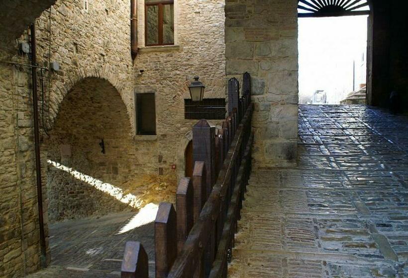 Номер Стандарт, Castel Di Pietra