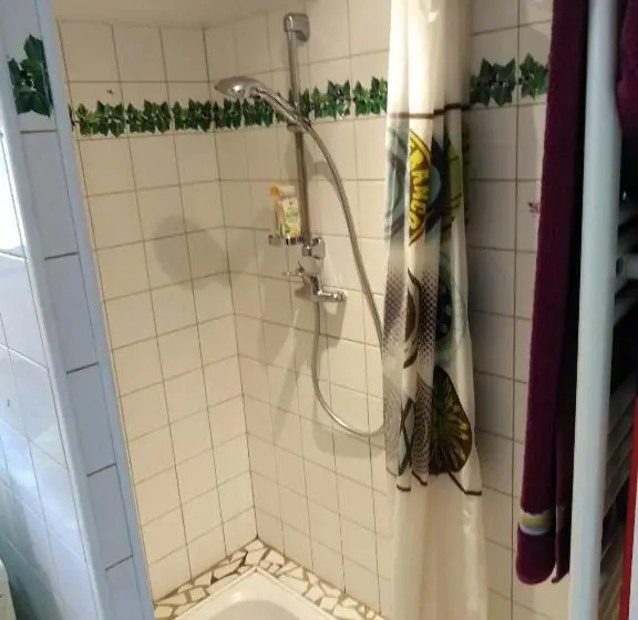 スタンダードシングルルーム, Coeuraccords, Spa & Bien être Au Calme Naturiste Toute L Année
