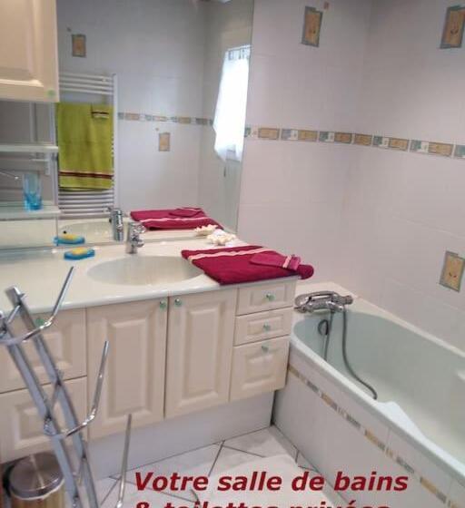 غرفة قياسية, Coeuraccords, Spa & Bien être Au Calme Naturiste Toute L Année