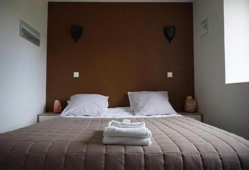 Семейный Полулюкс, Domaine Des Pierres Jumelles Balade à Cheval Chambre D Hôtes Mayenne