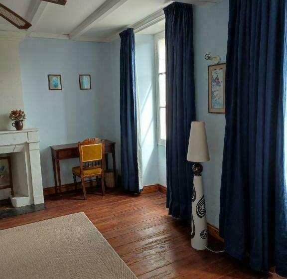 标准三人间, Villa Mamba