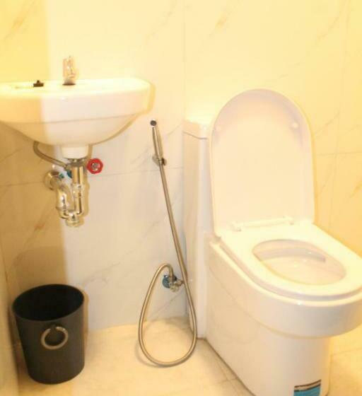 חדר דלוקס, Espineli S