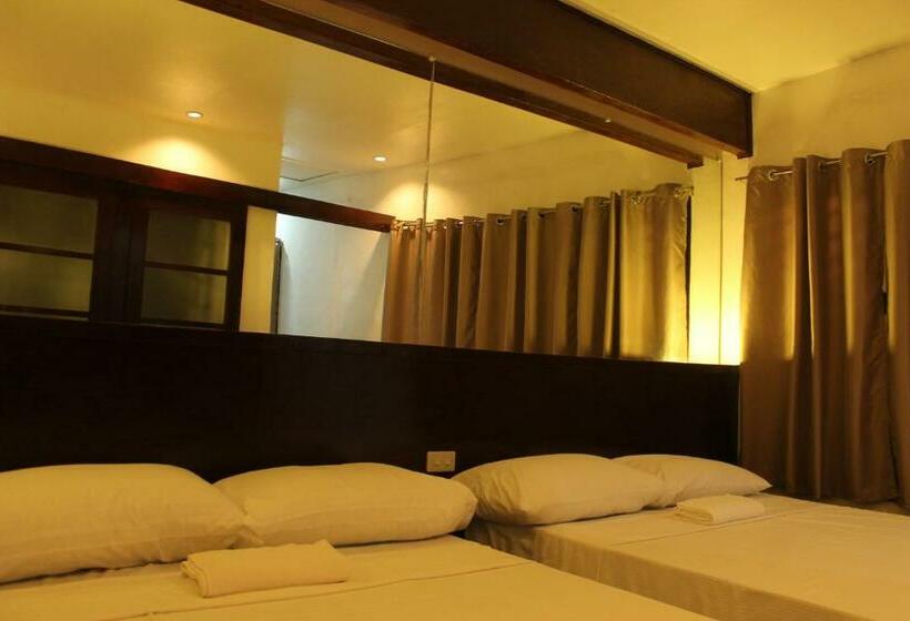 חדר משפחתי דלוקס, Espineli S