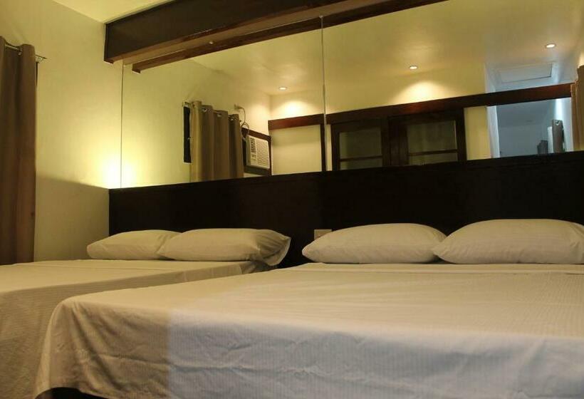 חדר משפחתי דלוקס, Espineli S