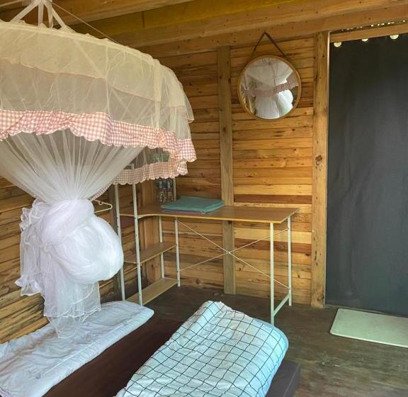 Standard Værelse, Khaokhopimphupha Farmstay เขาค้อพิมภูผาฟาร์มสเตย์ ไม่มีไฟฟ้า น้ำจากน้ำตกธรรมชาติ Low Cabon With Sust