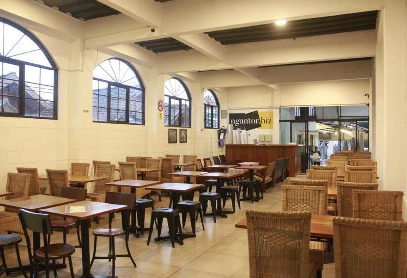 Standardrum, Bu Sepuh Guesthouse