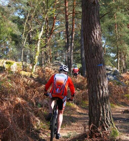 스탠다드 룸 가든 전망, Etape Forêt Fontainebleau Climb & Randonnées
