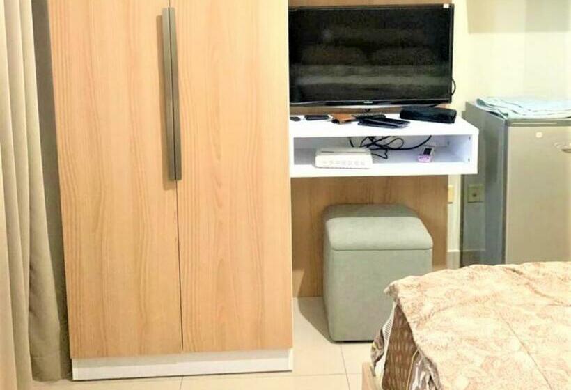 Студия Стандарт, Springlake Apartment Summarecon By Veeroom