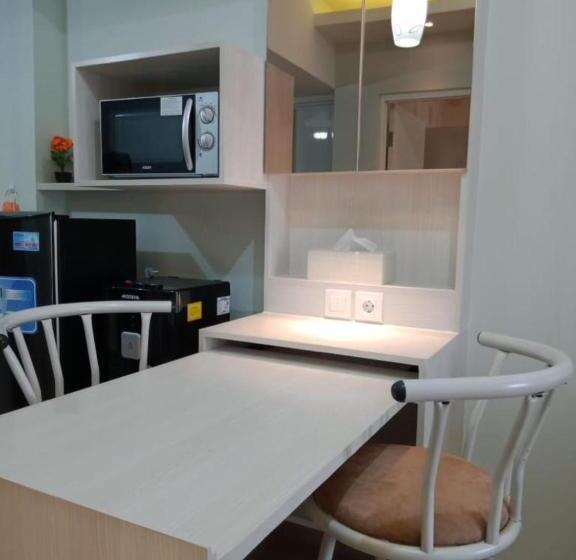 شقة غرفة واحدة, Springlake Apartment Summarecon By Veeroom