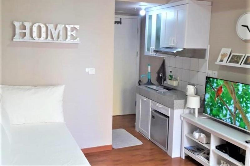 Студия Стандарт, Springlake Apartment Summarecon By Veeroom