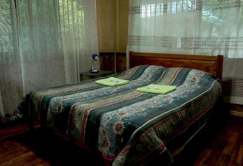 بانگلوی استاندارد, Villa Serena