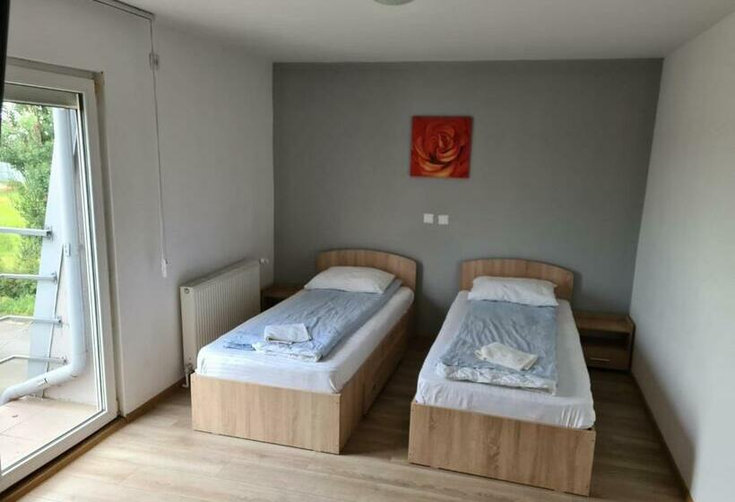 חדר סטנדרט, Pensiunea Andreea