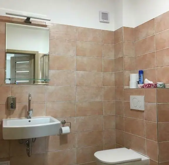 １階の１ベッドルームアパートメント, Apartmány S Klimatizací   Penzion U Kudláčků Pouzdřany