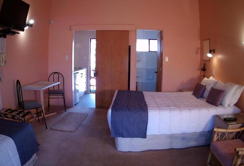 Студия Стандарт, Alfa Boutique Motel