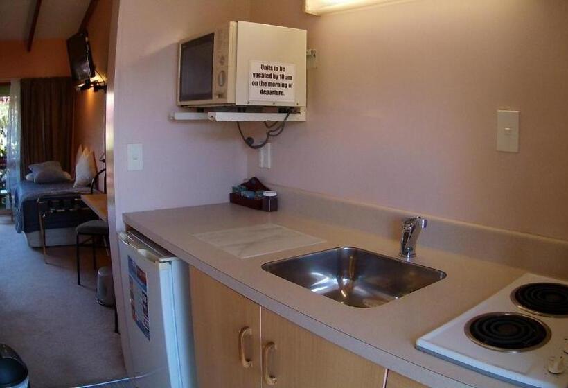 Студия Стандарт, Alfa Boutique Motel