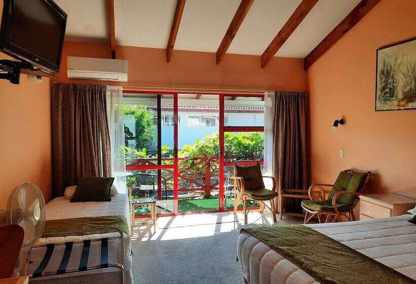 Студия Стандарт, Alfa Boutique Motel