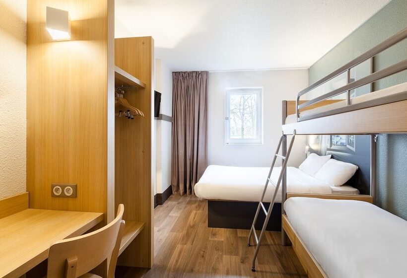 Четырехместный Номер Стандарт, B&b Hotel Saint Michel Sur Orge