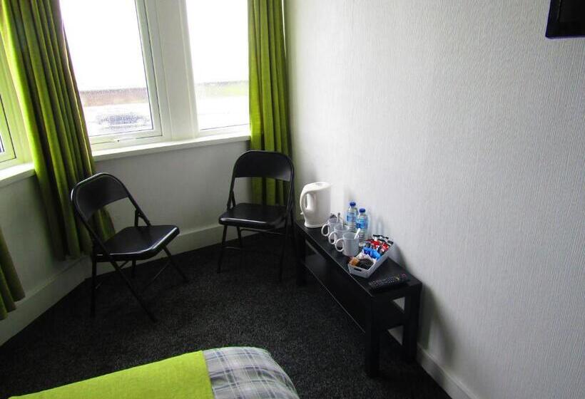 オーシャンビューファミリールーム, Alderley Hotel Blackpool