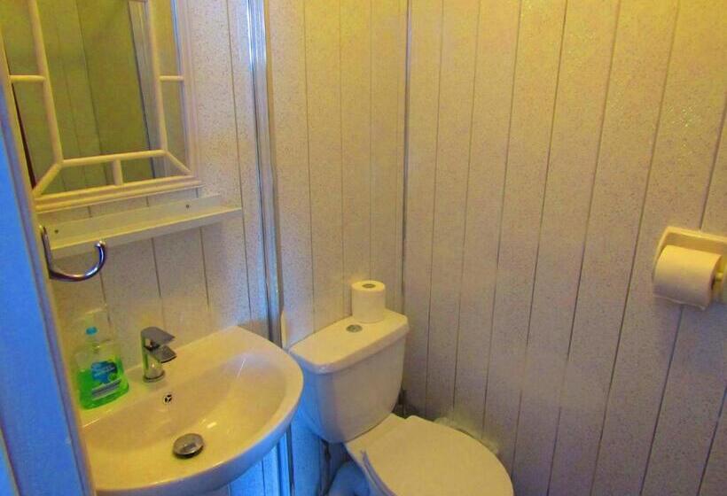 オーシャンビュースタンダードルーム, Alderley Hotel Blackpool