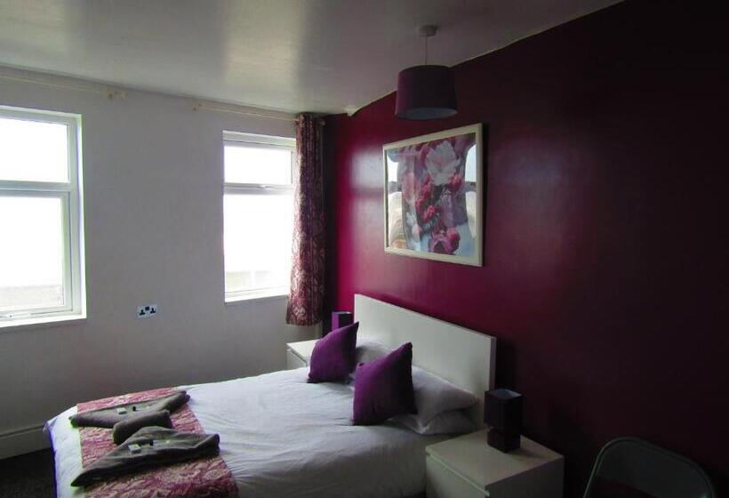 オーシャンビュースタンダードルーム, Alderley Hotel Blackpool