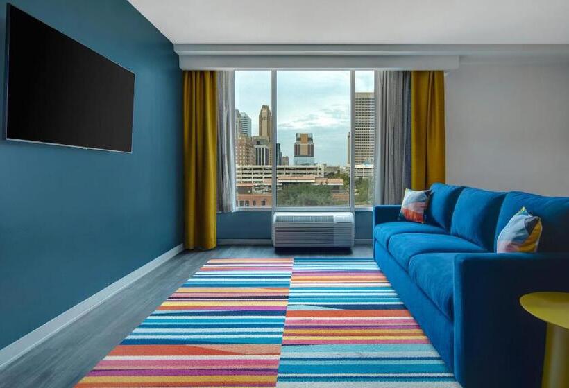 Полулюкс Кровать Кинг, Aloft Oklahoma City Downtown – Bricktown
