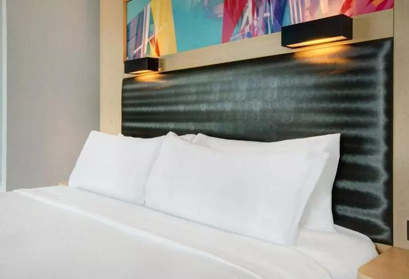 キングサイズベッドのジュニアスイート, Aloft Oklahoma City Downtown – Bricktown