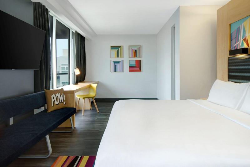 غرفة قياسية سرير كينج, Aloft Oklahoma City Downtown – Bricktown