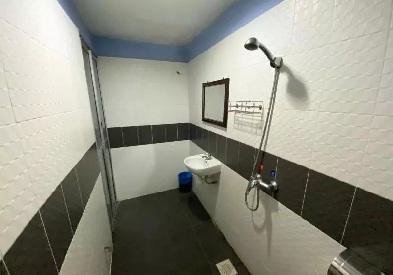 سوییت, Andante Aan Zee