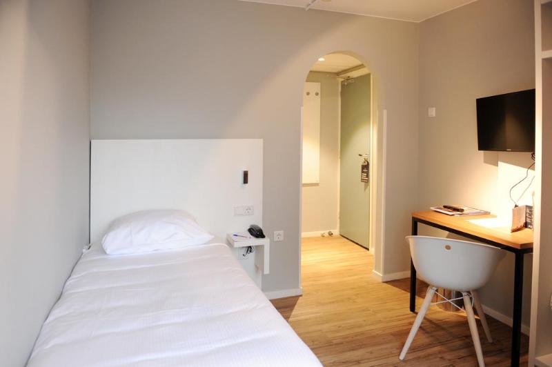 غرفة قياسية فردية, Andante Aan Zee