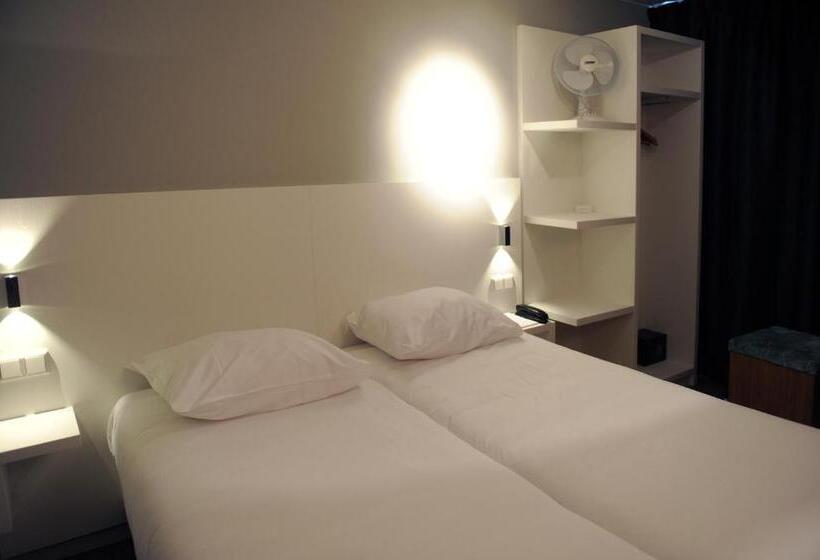 غرفة قياسية, Andante Aan Zee