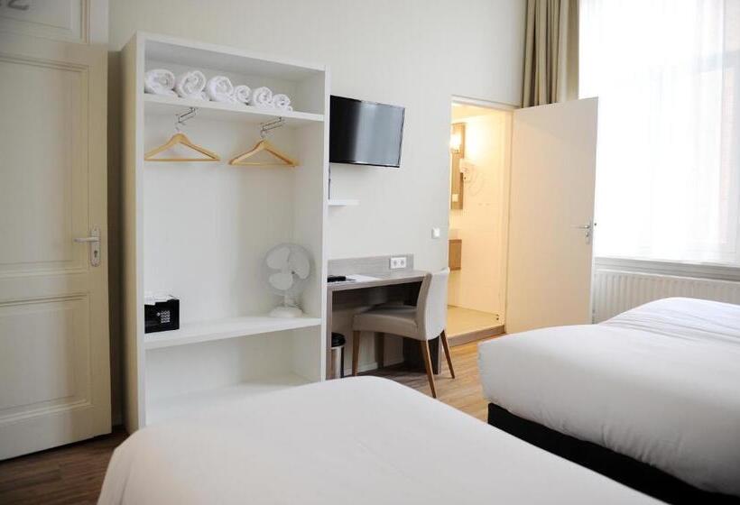 غرفة كومفورت ثلاثية, Andante Aan Zee