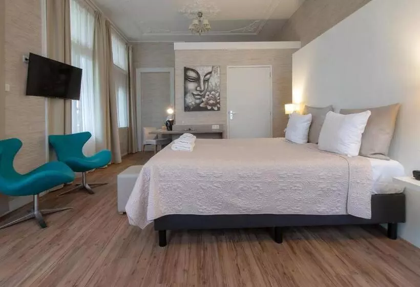 سوییت, Andante Aan Zee