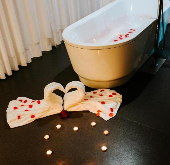 Люкс, Boticas Hotel Art & Spa
