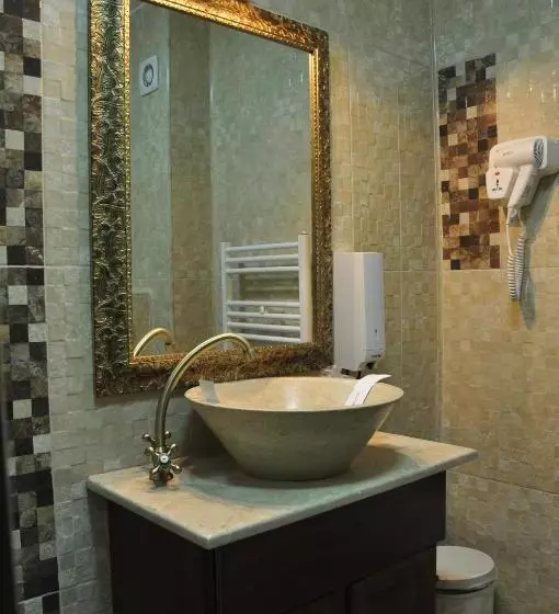 Habitació Estàndard, Conac Bavaria