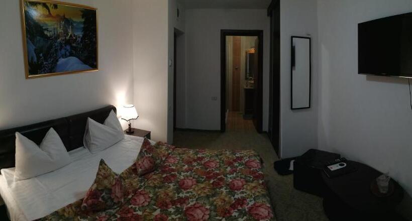 标准间, Conac Bavaria