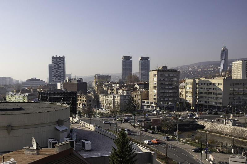 اتاق استاندارد با تخت بزرگ, Courtyard By Marriott Sarajevo