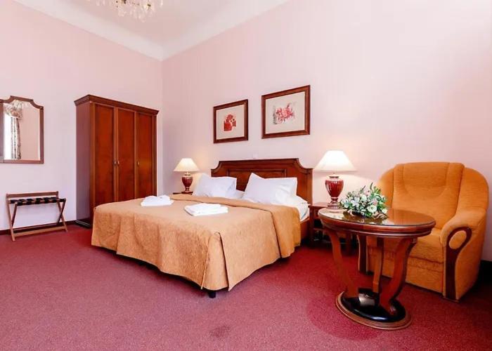 스탠다드 룸, Ester