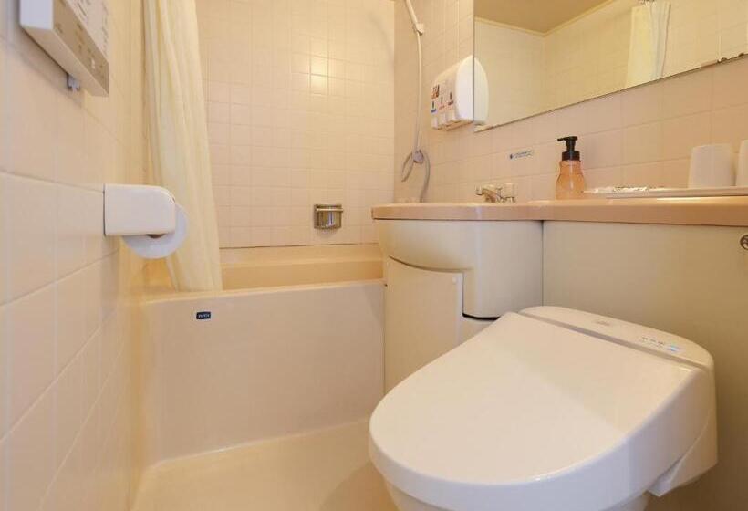 标准间, Fukuyama Oriental